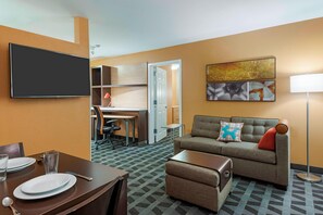 Flat-screen TV - TownePlace Suites by Marriott Savannah Midtown (Savannah)