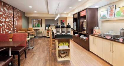 TownePlace Suites by Marriott Savannah Midtown