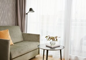 TV, offices - Living Hotel Nürnberg (Nuremberg)