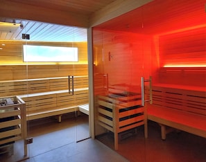 Sauna, massages