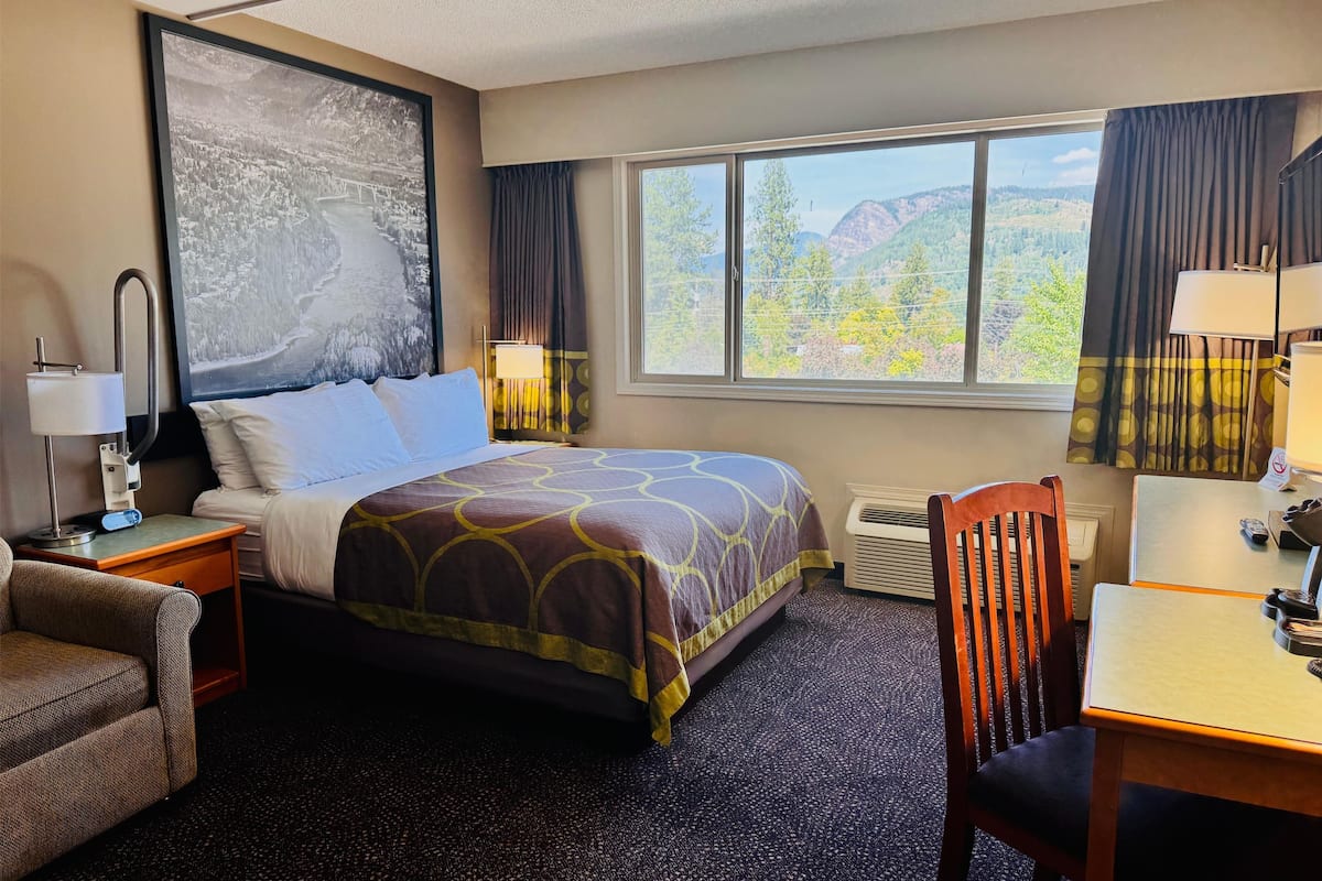Room, 1 Queen Bed, Accessible, Non Smoking (Mobility Accessible)