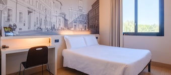 拉文纳克拉斯酒店