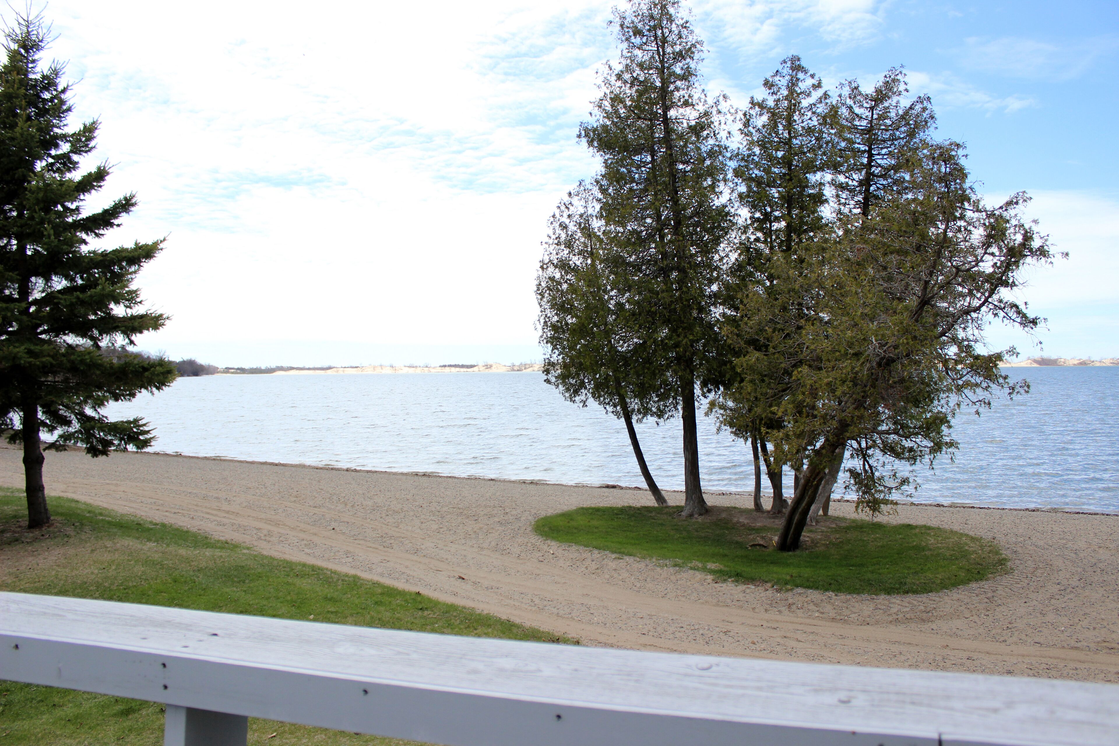 Private beach, beach shuttle, waterskiing, kayaking