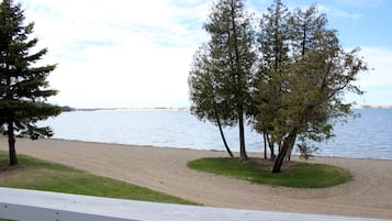 Private beach, beach shuttle, waterskiing, kayaking