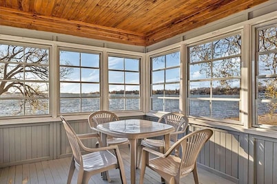 Isaiah Tubbs Resort & Conference Centre