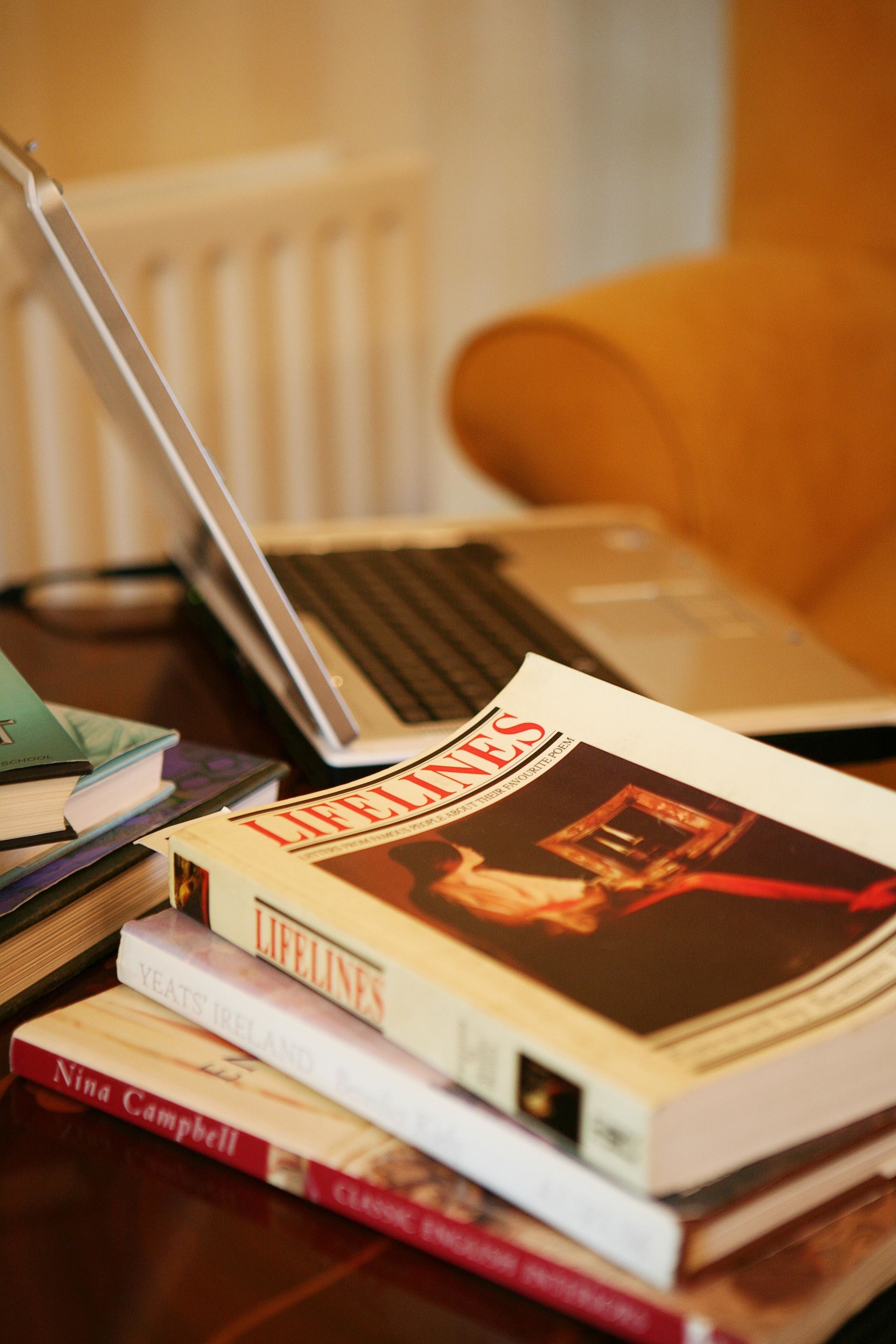 cots/infant beds, free wifi