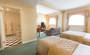 Junior Suite | Cribs/infant beds, free WiFi