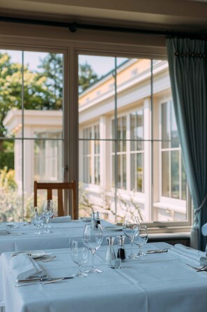 Dinner served - Sheedy's Country House Hotel (Lisdoonvarna)