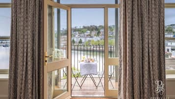 Suite Junior, balcon, vue port