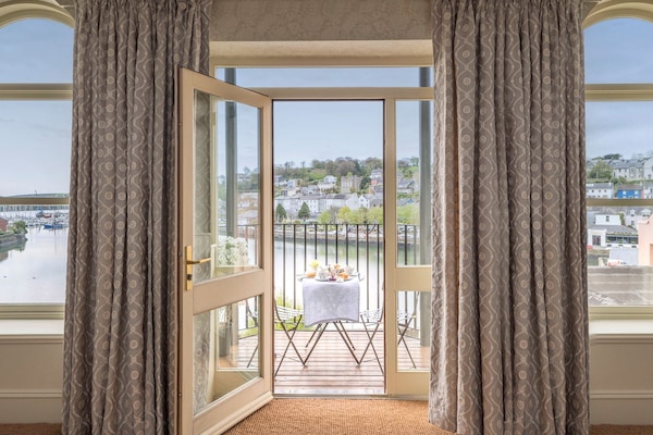 Junior Suite, Balcony, Harbor View | Balcony
