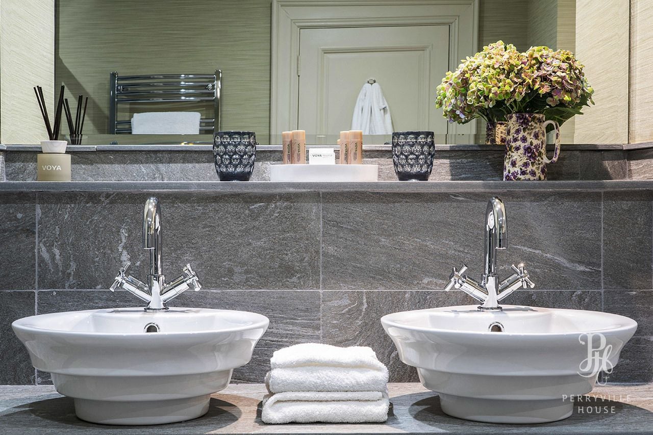 Photo - Perryville House