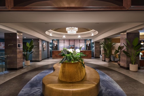DoubleTree by Hilton London West End