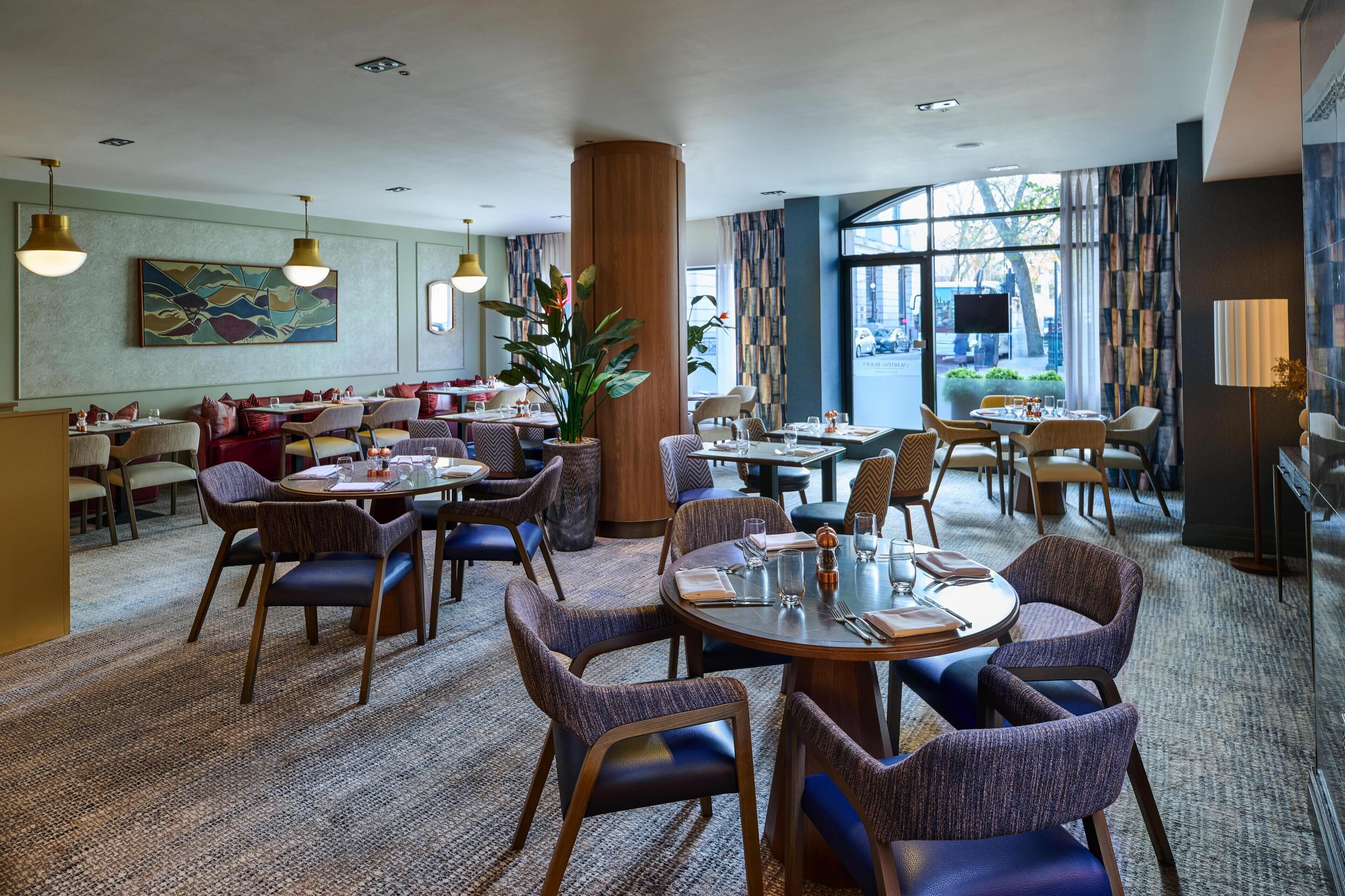 Photo - DoubleTree by Hilton London West End