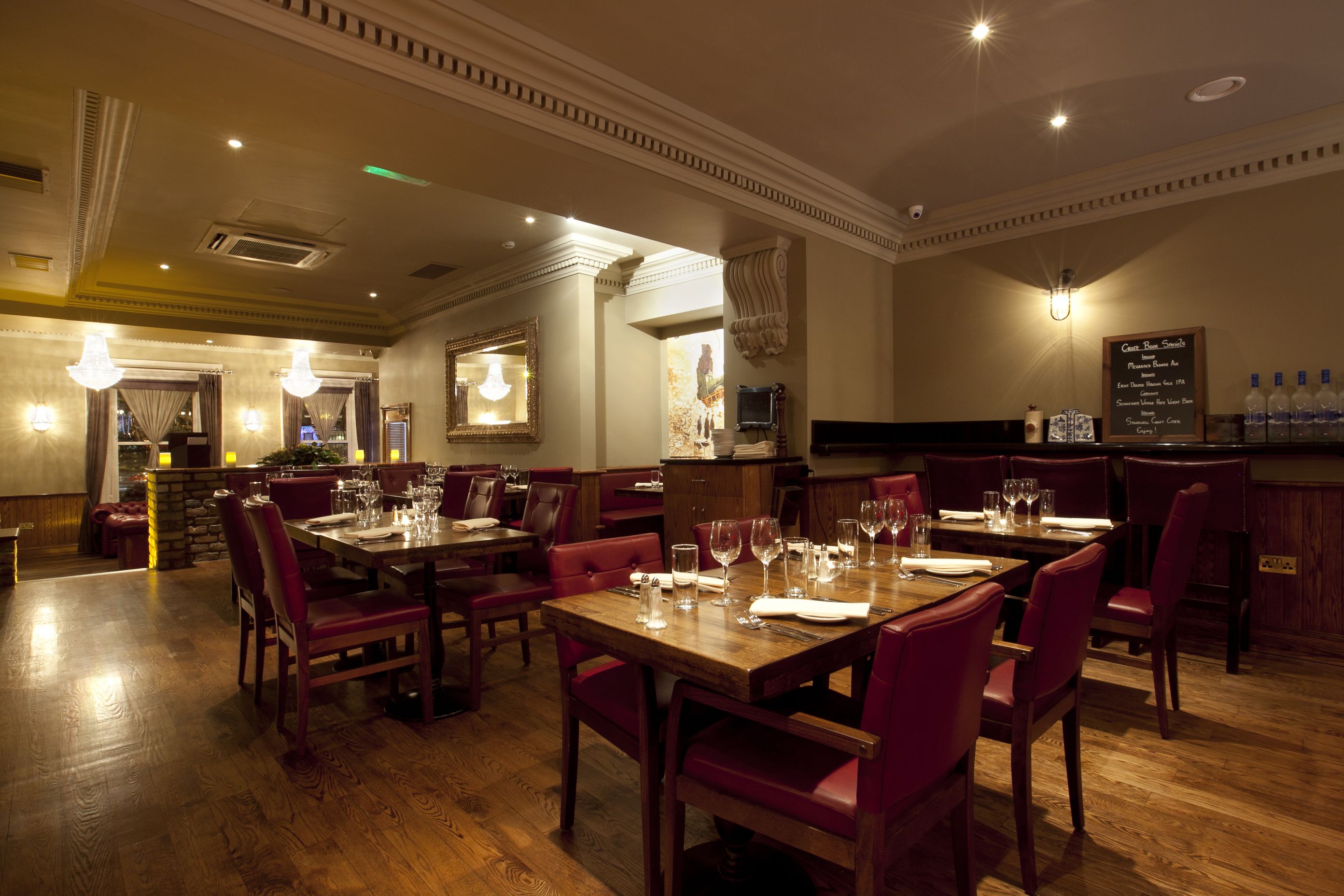 Foto - Harcourt Hotel