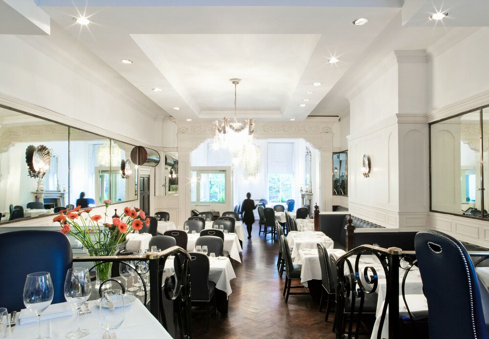 Cliff Townhouse Restaurant by null