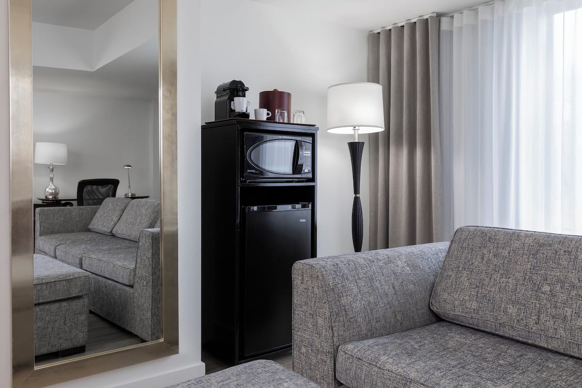 Room, 1 King Bed with Sofa bed, Corner | 1 bedroom, premium bedding, in-room safe, desk