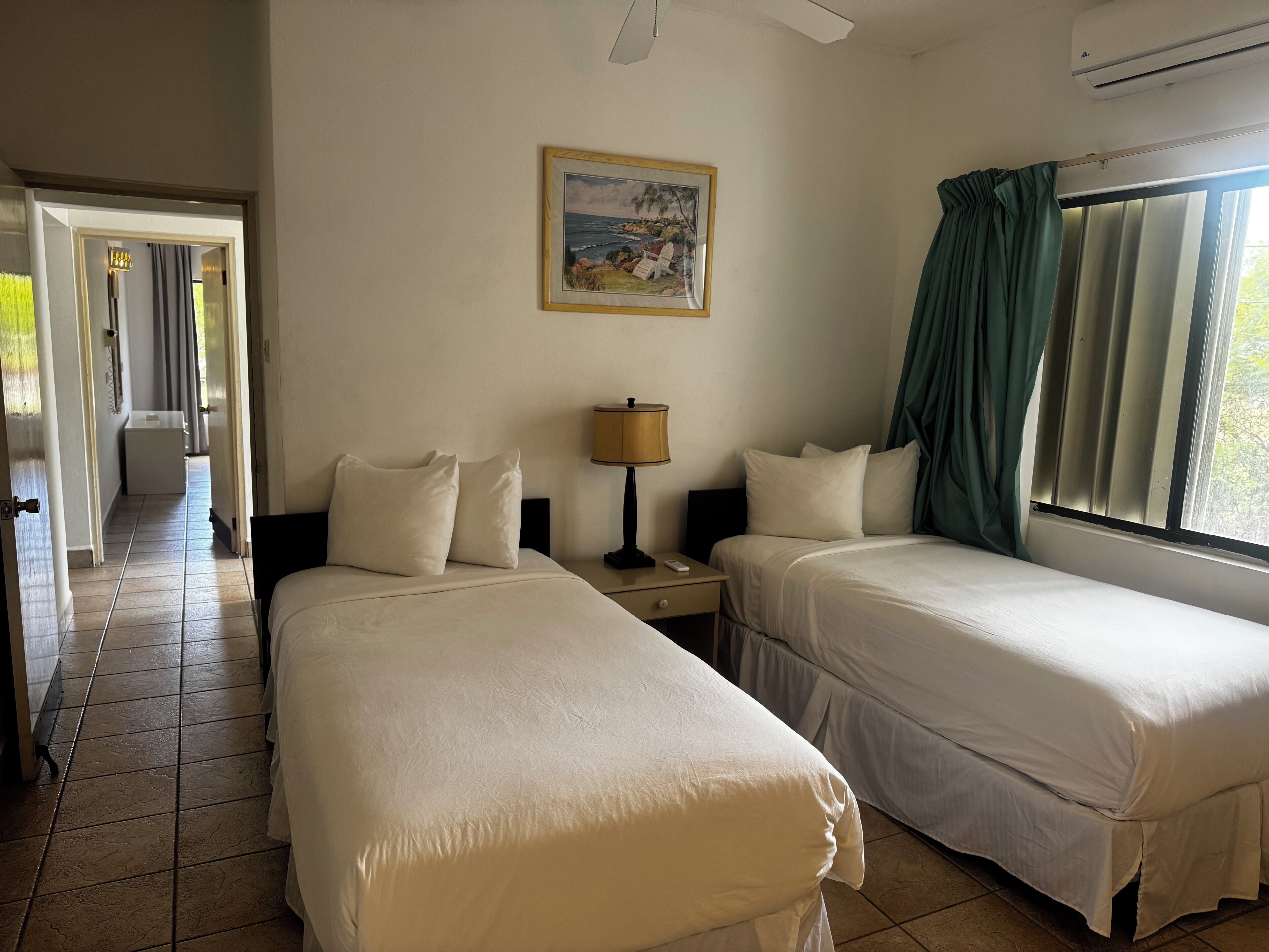 Photo - Allamanda Beach Hotel