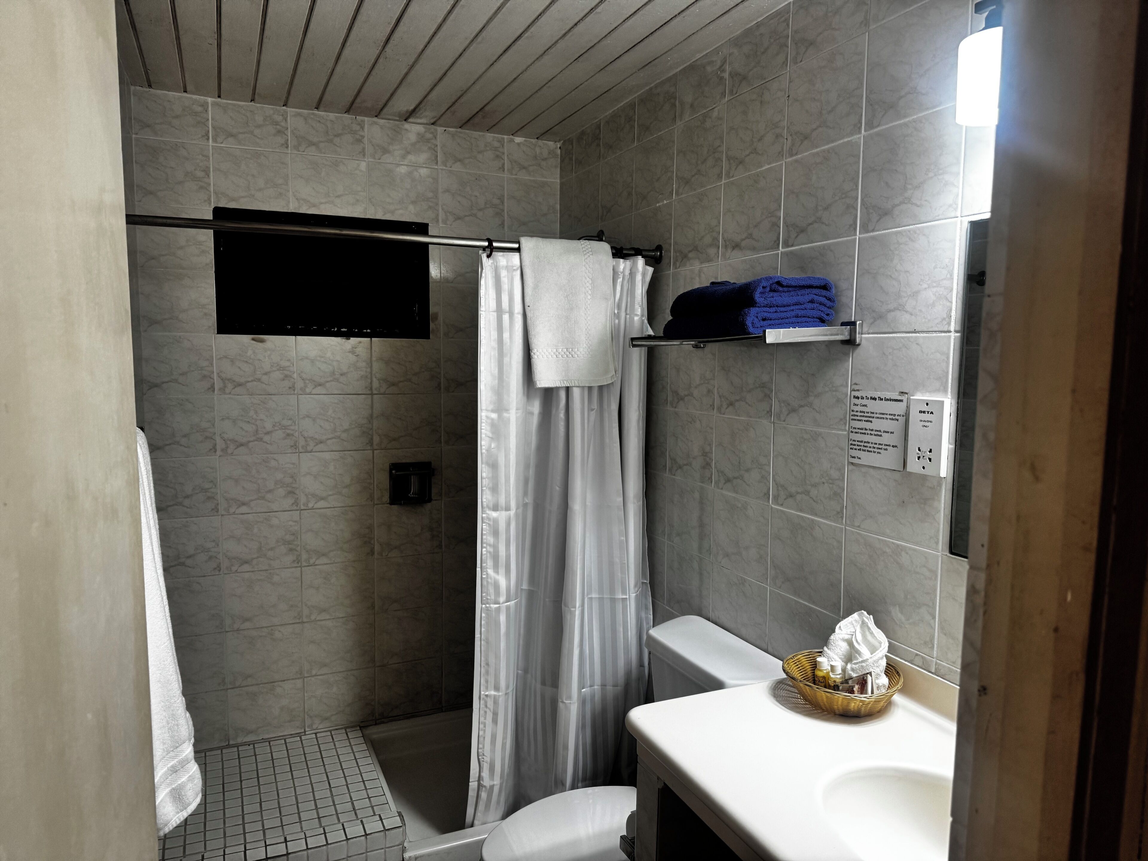 Photo - Allamanda Beach Hotel