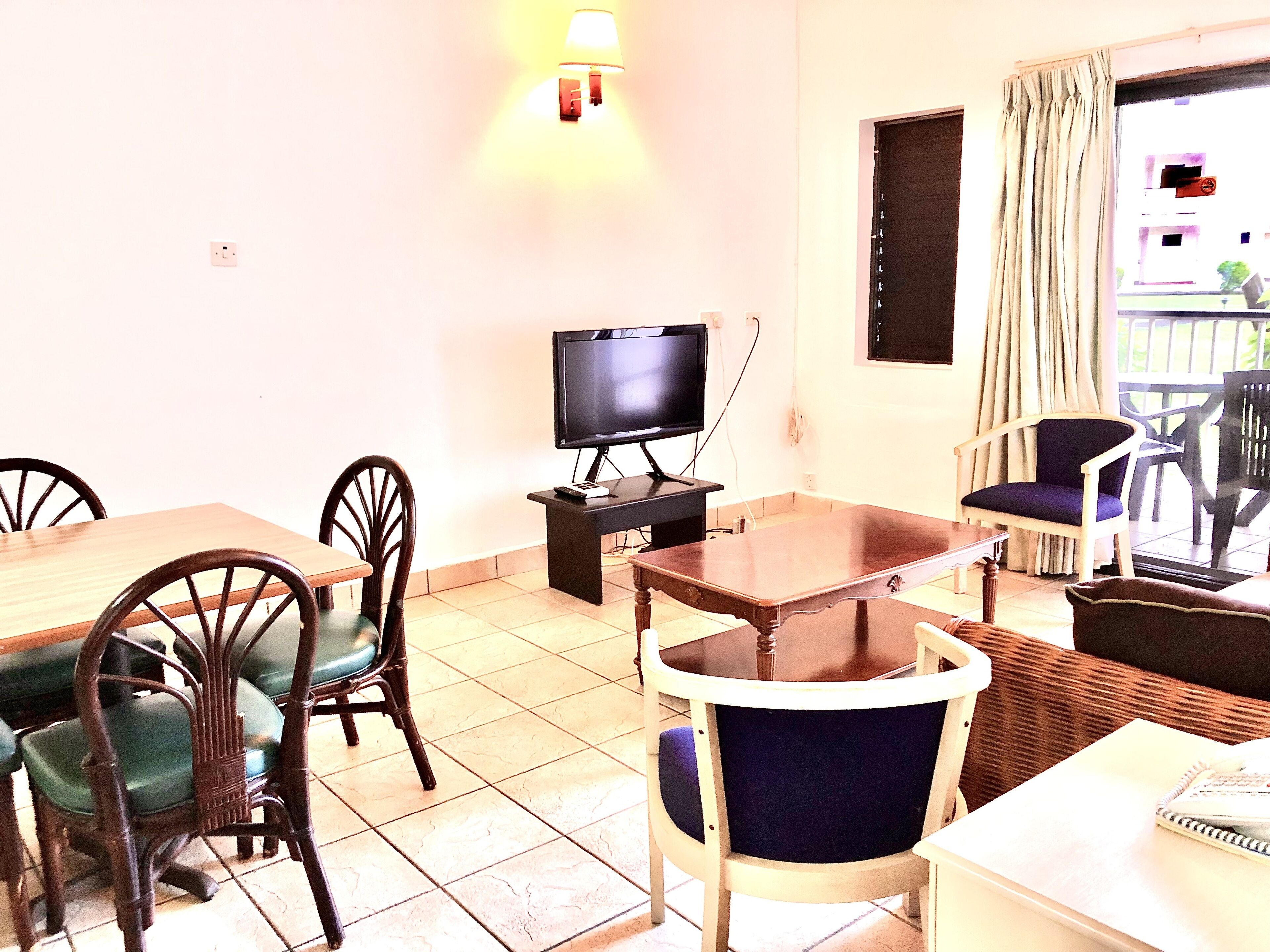 Foto - Allamanda Beach