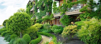 Napa River Inn