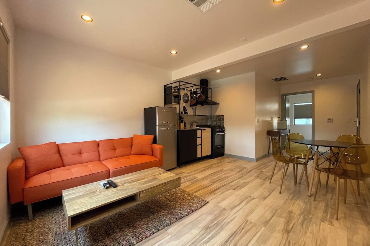 Condo, 1 Queen Bed with Sofa bed | Living area