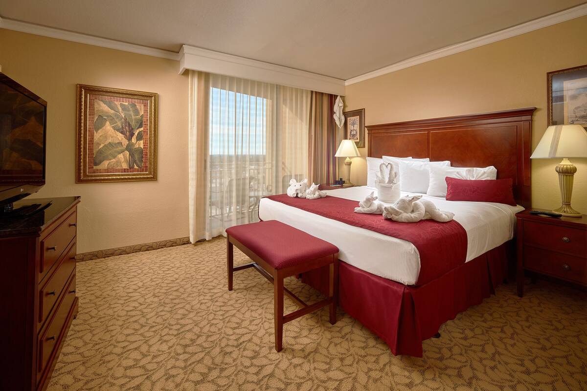 Premium bedding, pillowtop beds, in-room safe, laptop workspace