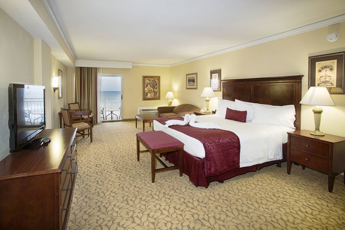 Premium bedding, pillowtop beds, in-room safe, laptop workspace