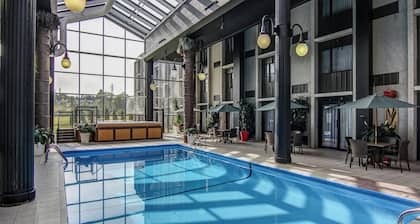 La Saguenéenne - Hôtel et Centre de Congrès