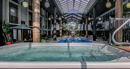 La Saguenéenne - Hôtel et Centre de Congrès