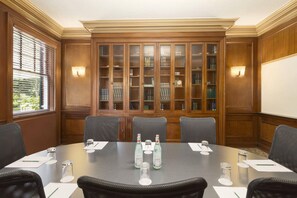 Business center - Ivey Spencer Leadership Centre (London)