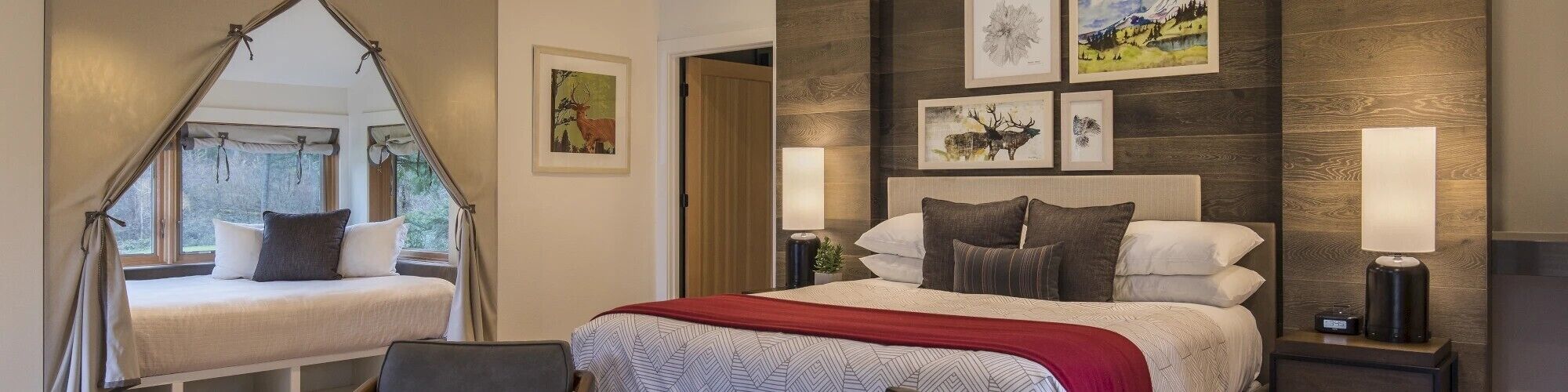 Casa de árbol (Alder) | Ropa de cama de alta calidad, escritorio y cortinas blackout 