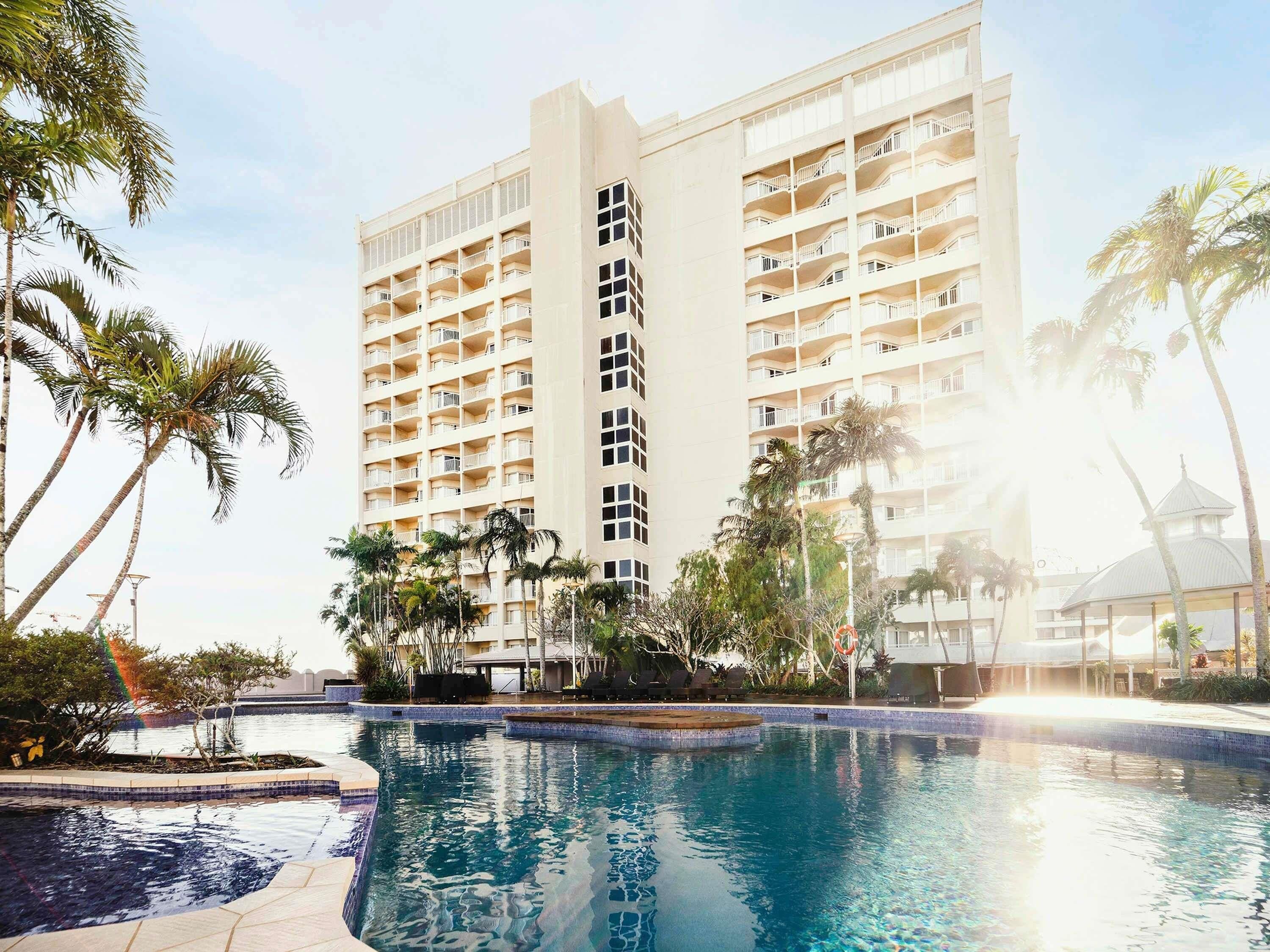 Outdoor pool, open 6:30 AM to 10:00 PM, pool loungers
