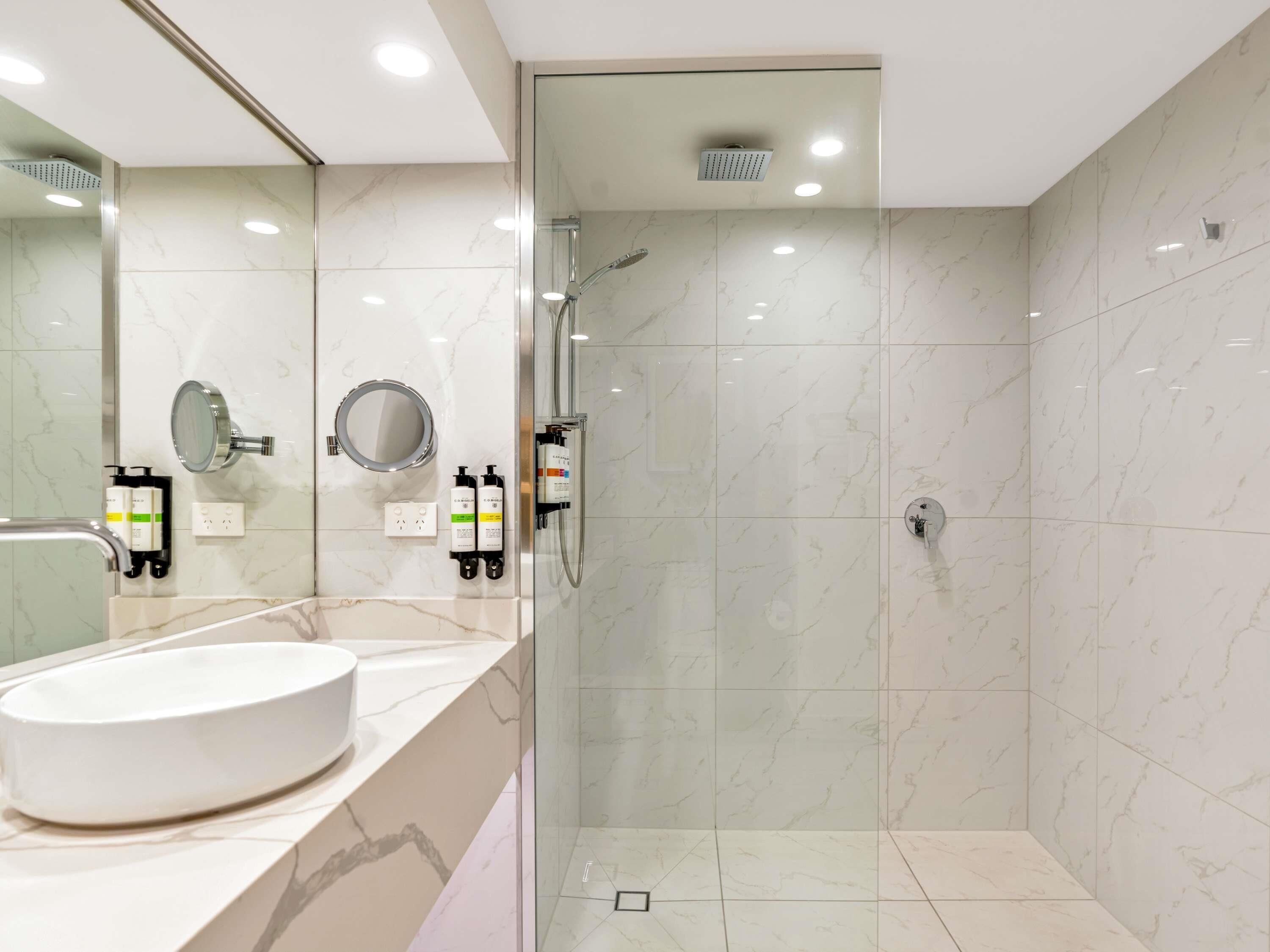 Rejuvenated Superior Room, Mountain View | Hypo-allergenic bedding available, minibar, in-room safe, desk