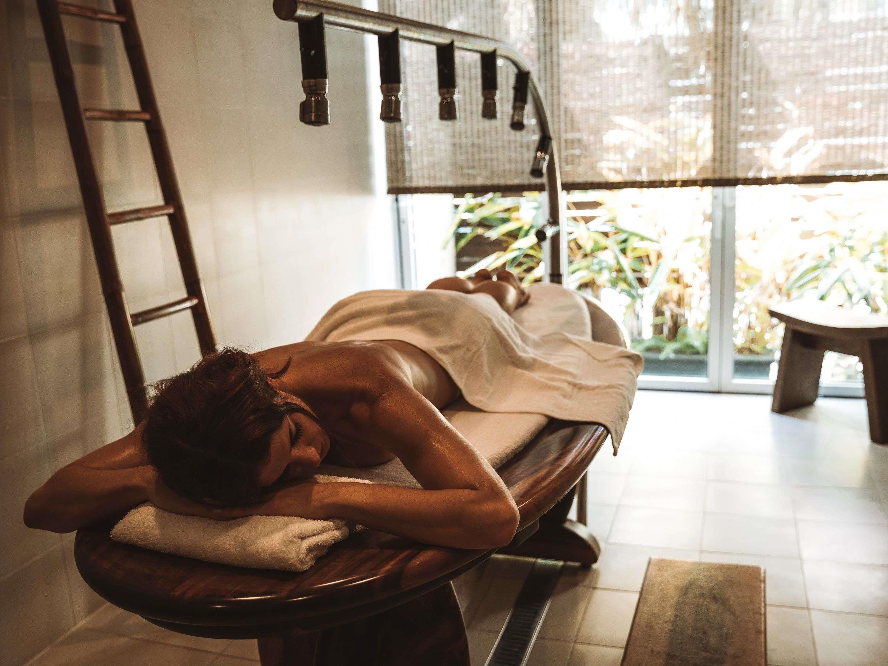 Couples treatment room(s), hot tub, body treatments, hydrotherapy