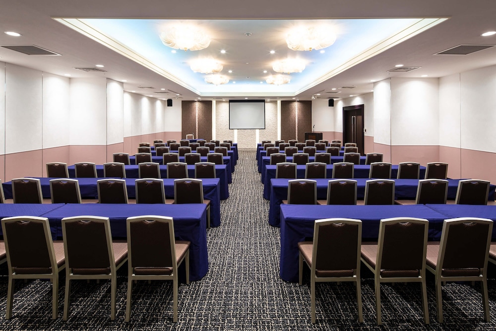 Hotel Metropolitan Takasaki by null