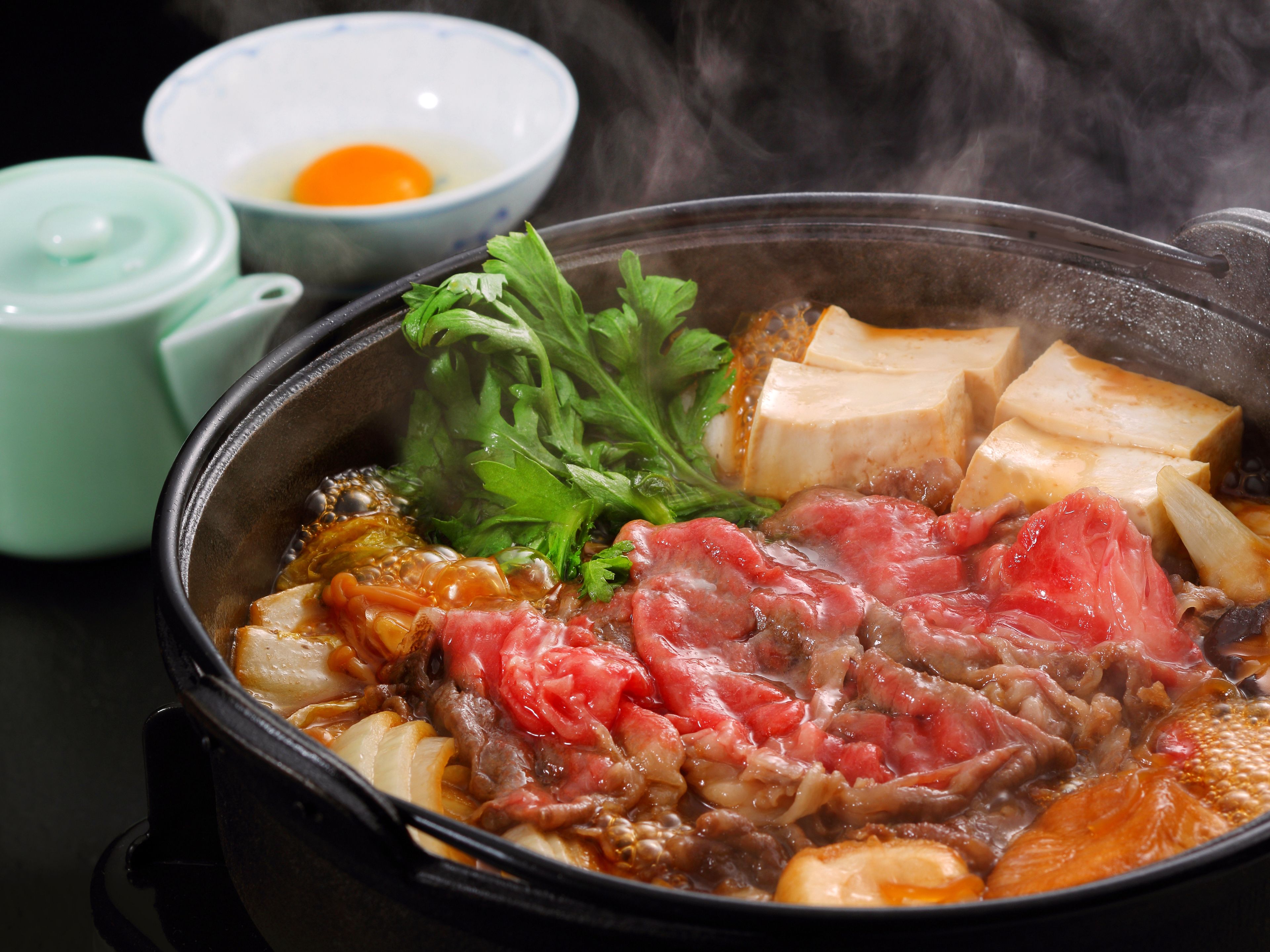 餐饮