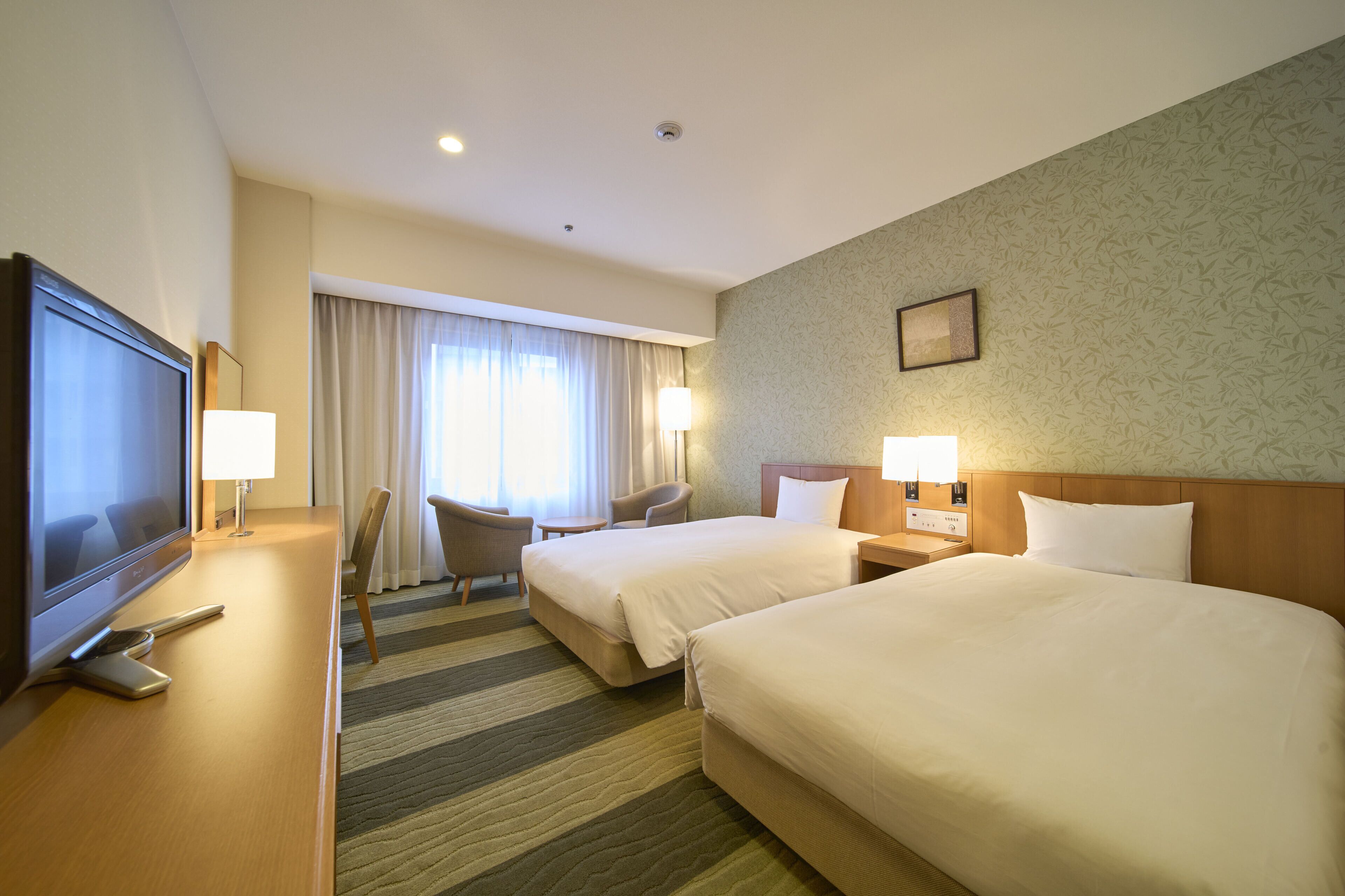 standard twin room, smoking | 1 bedroom, down duvets, desk, blackout curtains