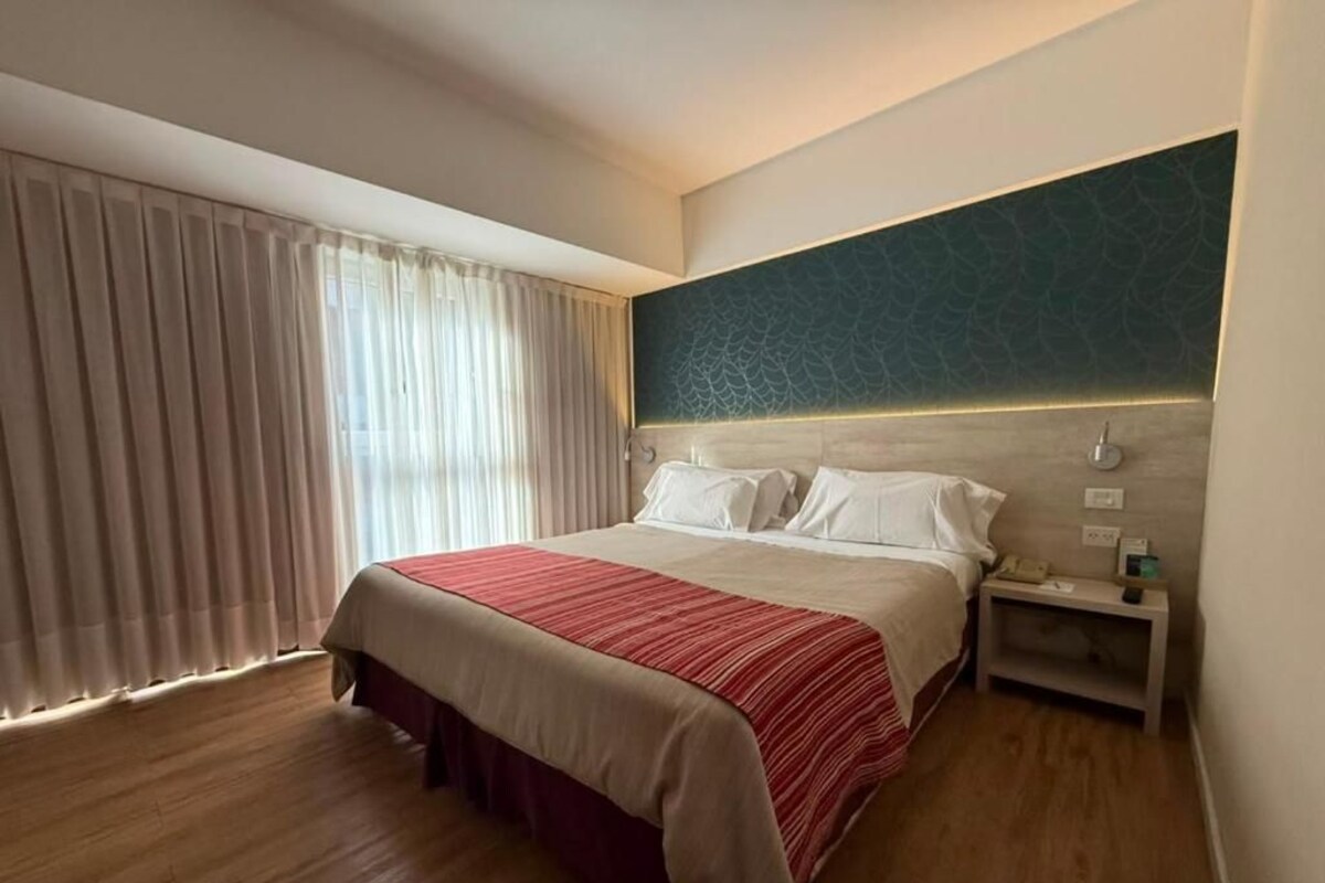 Standard Room | Premium bedding, down comforters, minibar, in-room safe