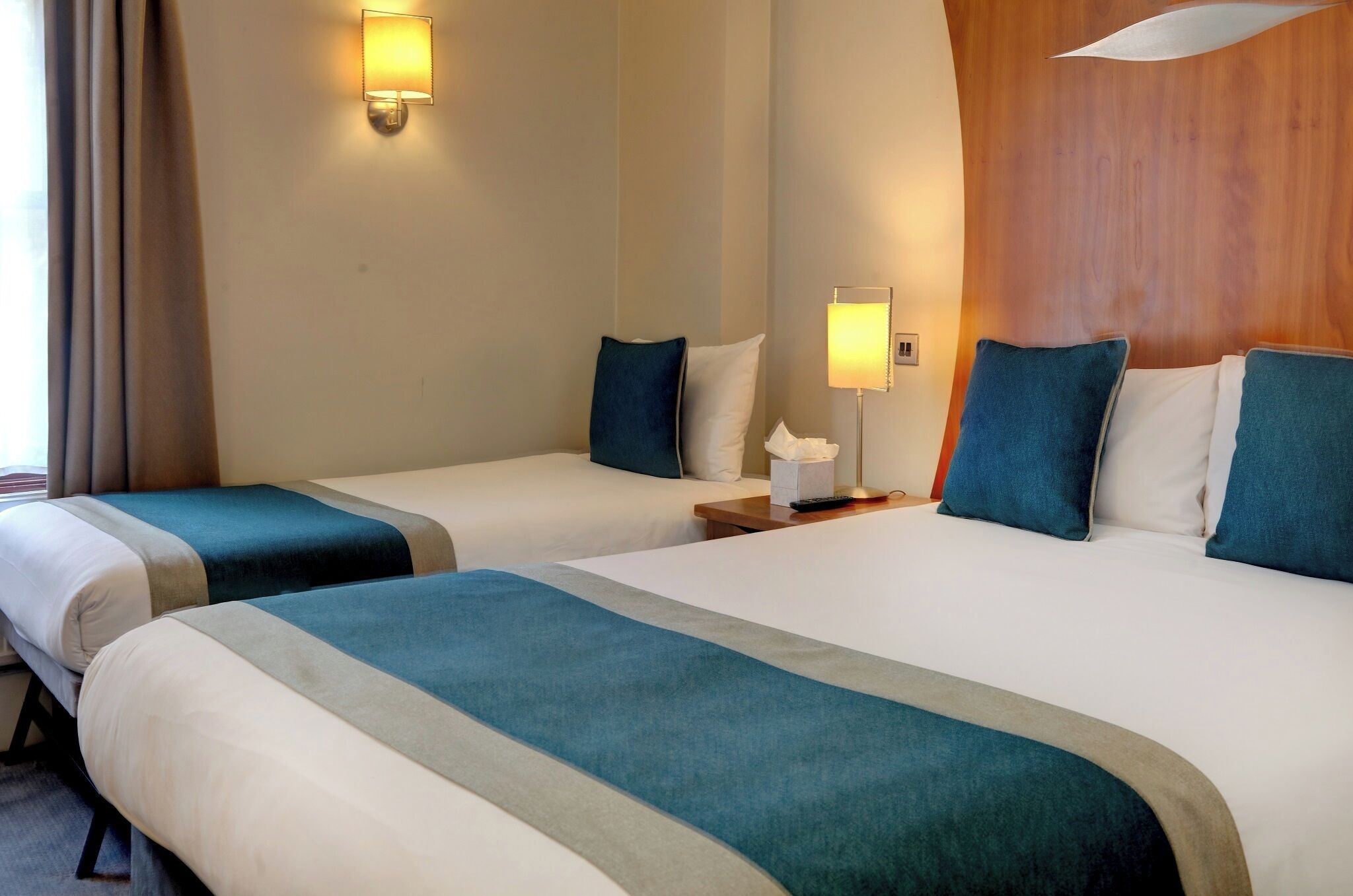 Premium bedding, in-room safe, desk, laptop workspace