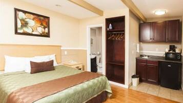 Premium bedding, individually furnished, blackout drapes