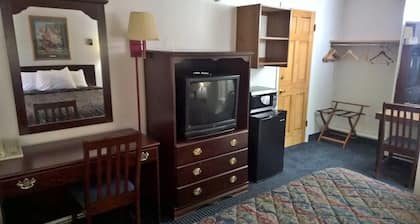 Crossroads Heritage Motel