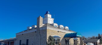 Alpine Inn Rockford