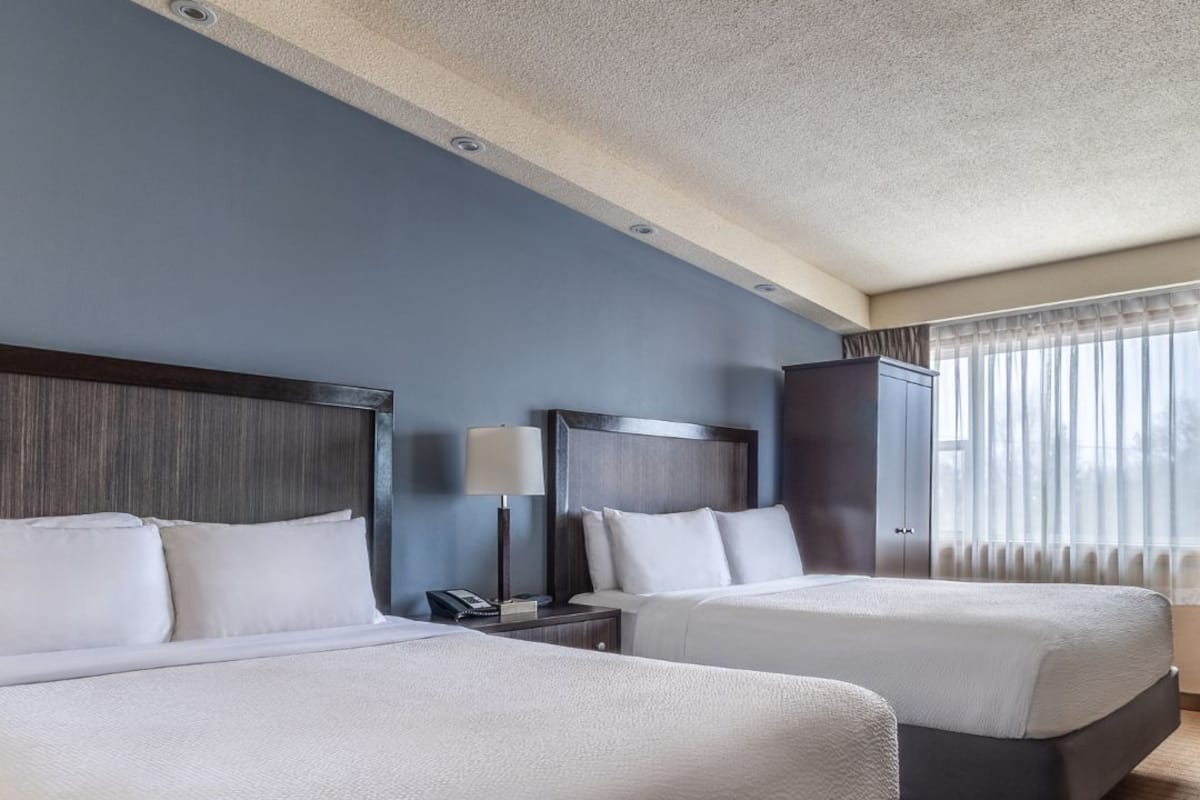 1 bedroom, premium bedding, pillowtop beds, in-room safe