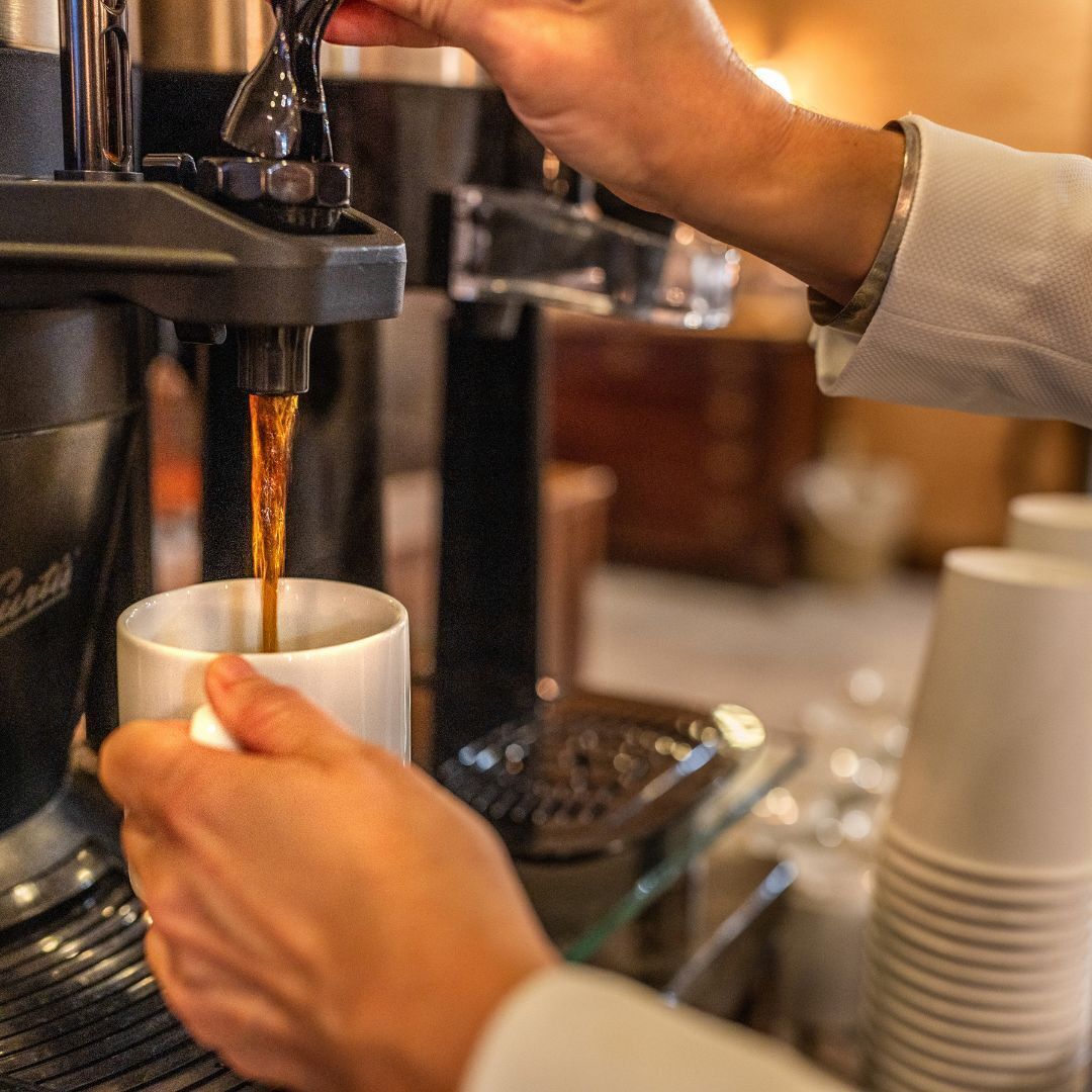 breakfast, lunch and dinner served