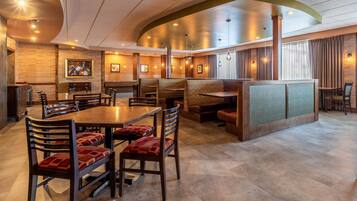 Breakfast, lunch and dinner served