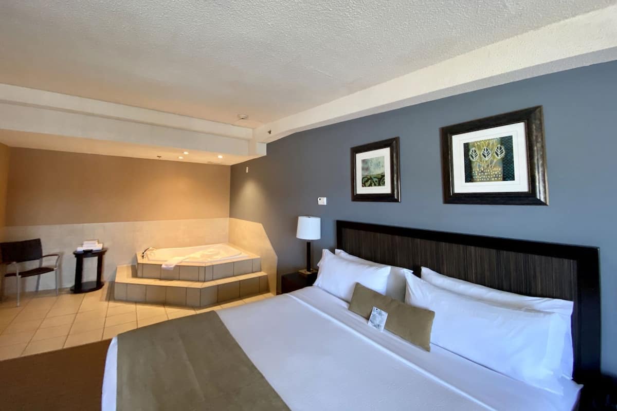 Premium bedding, pillowtop beds, in-room safe, blackout drapes