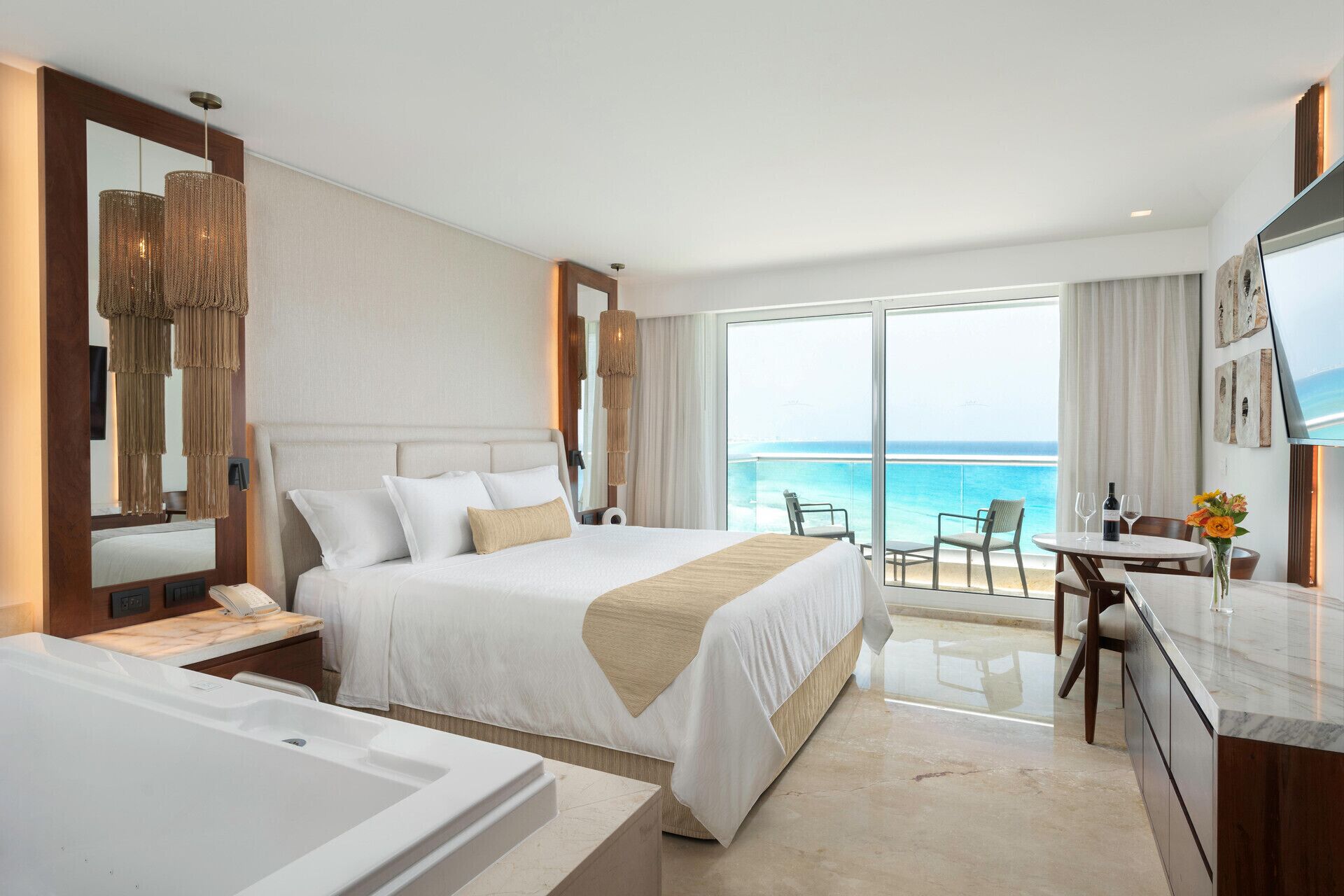 Hypo-allergenic bedding, down duvets, free minibar, in-room safe