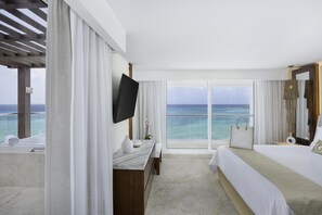 Superior Two Bedroom Presidential Suite - Ocean View | Allergiatestatut vuodevaatteet, untuvapeitot, ilmaiset minibaarituotteet