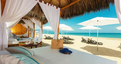 Villa Premiere Boutique Hotel & Romantic Getaway