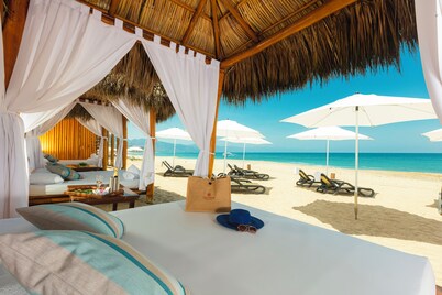 Villa Premiere Boutique Hotel & Romantic Getaway